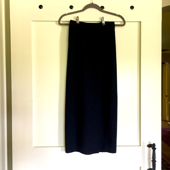 DKNY navy wrap skirt. Size 2 - Picture 1 of 4